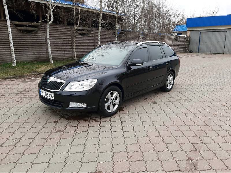 Універсал Skoda Octavia 2012 в Бердичеві