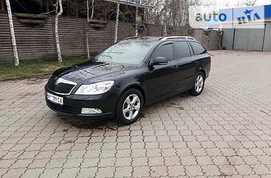 Універсал Skoda Octavia 2012 в 