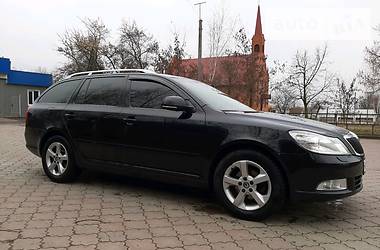 Універсал Skoda Octavia 2012 в 