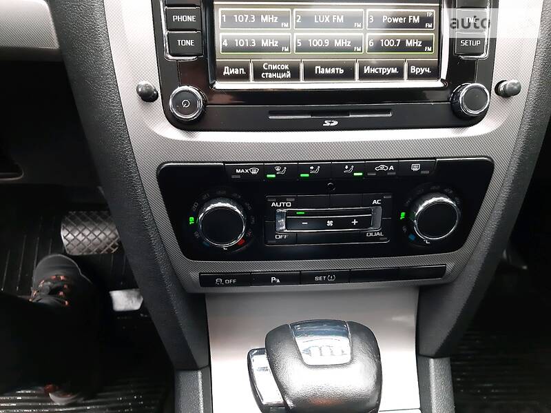 Універсал Skoda Octavia 2012 в Бердичеві