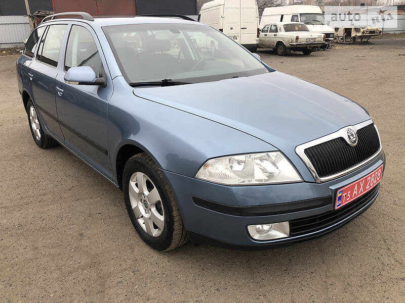 Универсал Skoda Octavia 2008 в Полтаве