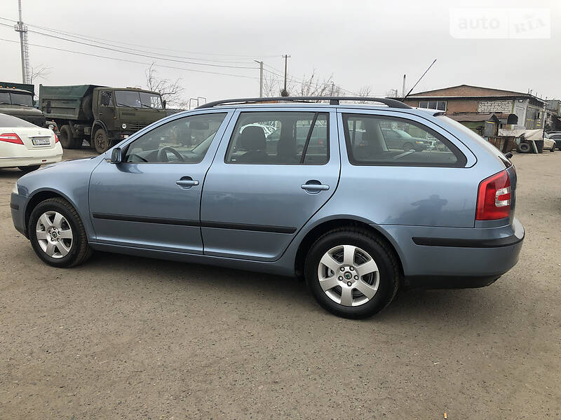 Универсал Skoda Octavia 2008 в Полтаве