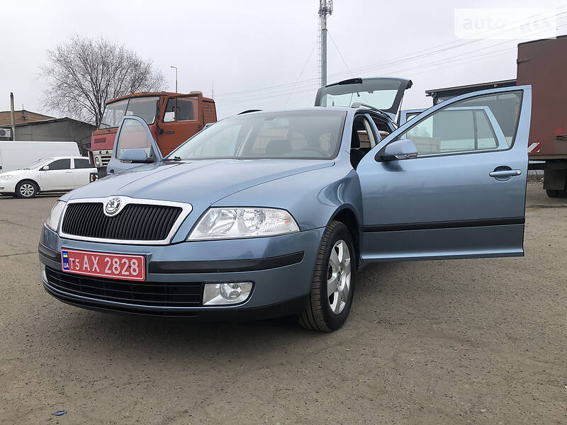 Универсал Skoda Octavia 2008 в Полтаве