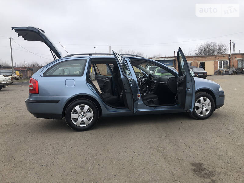 Универсал Skoda Octavia 2008 в Полтаве