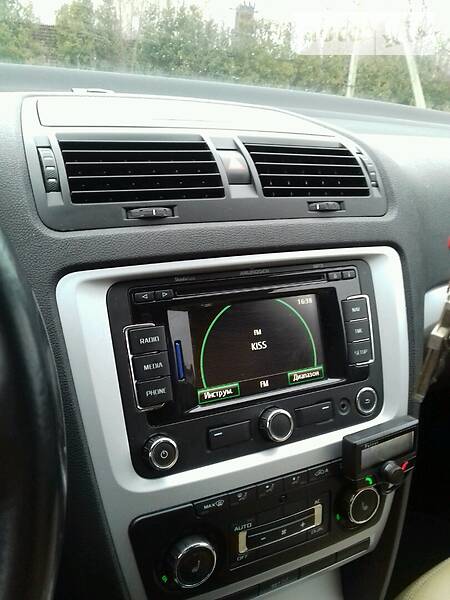 Універсал Skoda Octavia 2010 в Львові фото 24 Універсал Skoda Octavia 2010 в Львові