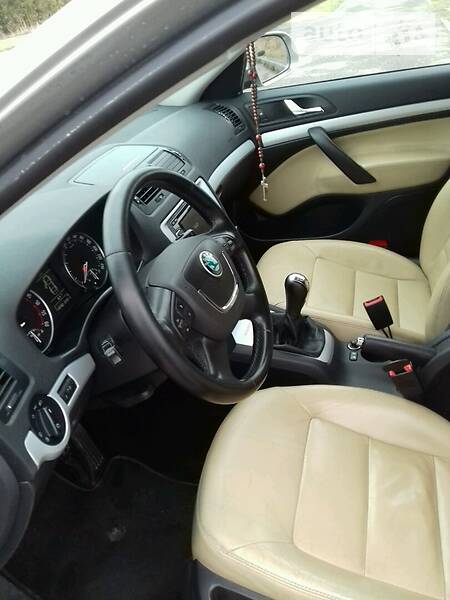 Універсал Skoda Octavia 2010 в Львові фото 14 Універсал Skoda Octavia 2010 в Львові