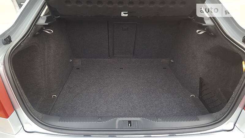 Седан Skoda Octavia 2008 в Кривому Розі