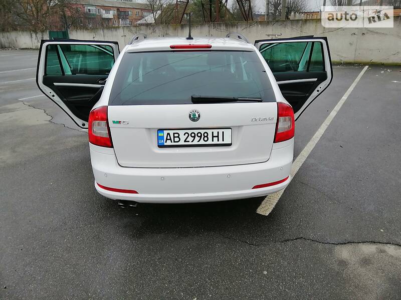 Універсал Skoda Octavia 2011 в Вінниці
