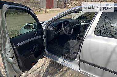 Ліфтбек Skoda Octavia 2007 в Олешках