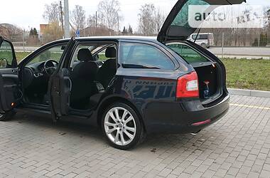 Універсал Skoda Octavia 2010 в 