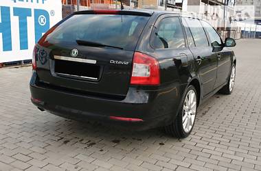Універсал Skoda Octavia 2010 в 