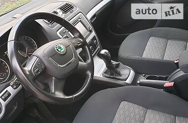 Універсал Skoda Octavia 2010 в 