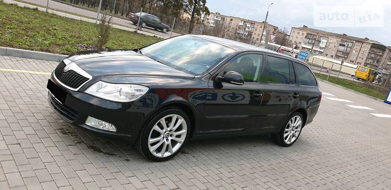 Універсал Skoda Octavia 2010 в 