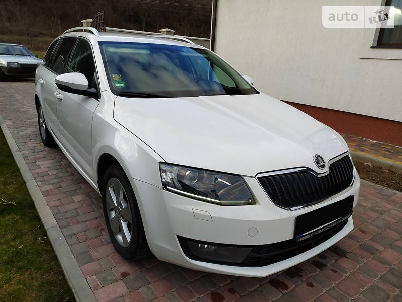 Універсал Skoda Octavia 2016 в Ужгороді фото Універсал Skoda Octavia 2016 в Ужгороді