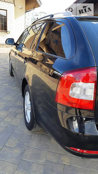 Універсал Skoda Octavia 2011 в Бердичеві