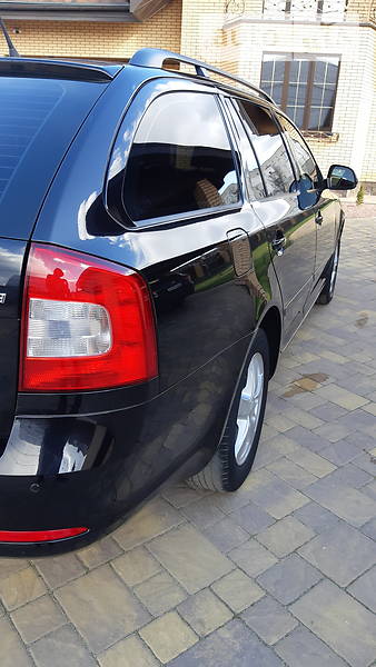 Універсал Skoda Octavia 2011 в Бердичеві