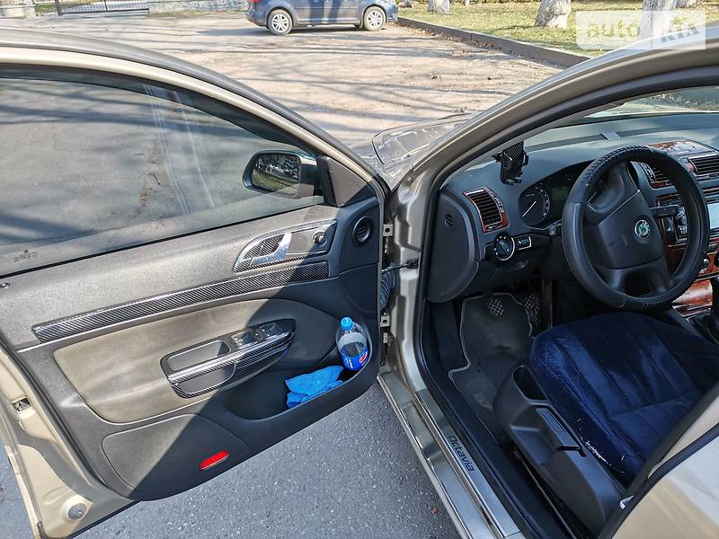 Хетчбек Skoda Octavia 2005 в Житомирі