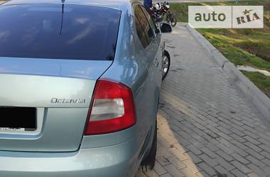 Седан Skoda Octavia 2010 в 