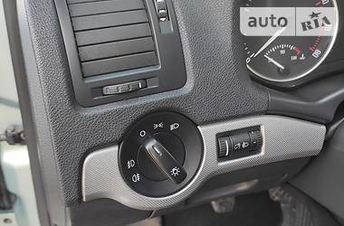 Седан Skoda Octavia 2010 в 