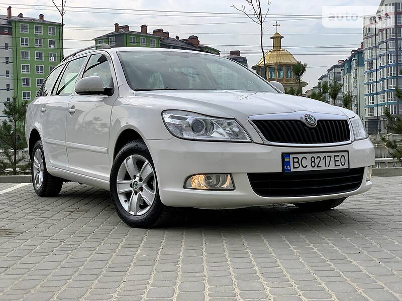 Універсал Skoda Octavia 2011 в 