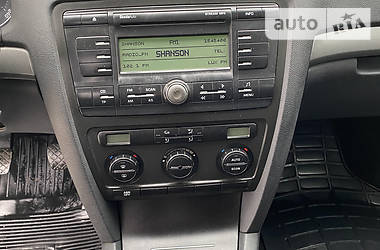Седан Skoda Octavia 2008 в 