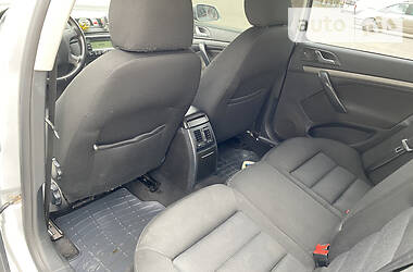 Седан Skoda Octavia 2008 в 