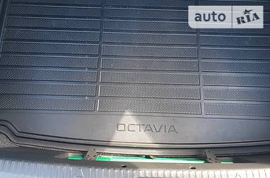 Хетчбек Skoda Octavia 2013 в 