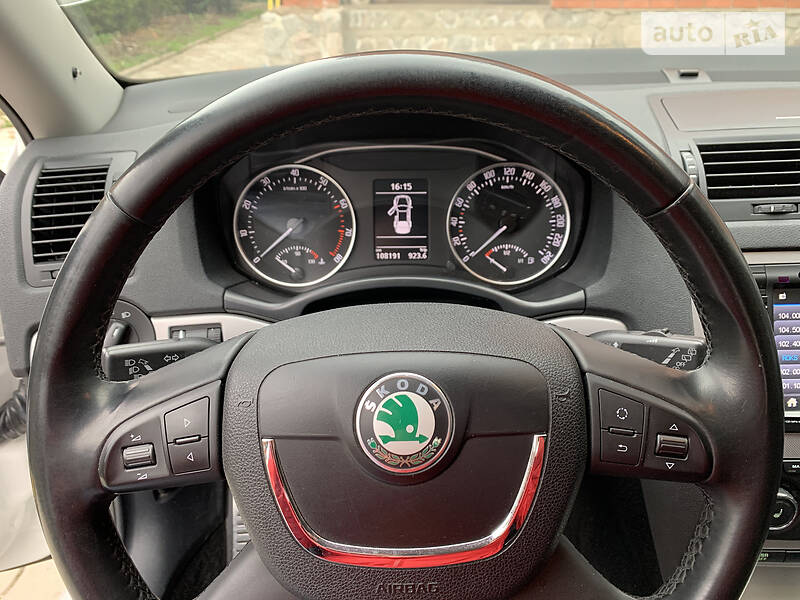 Ліфтбек Skoda Octavia 2012 в Харкові