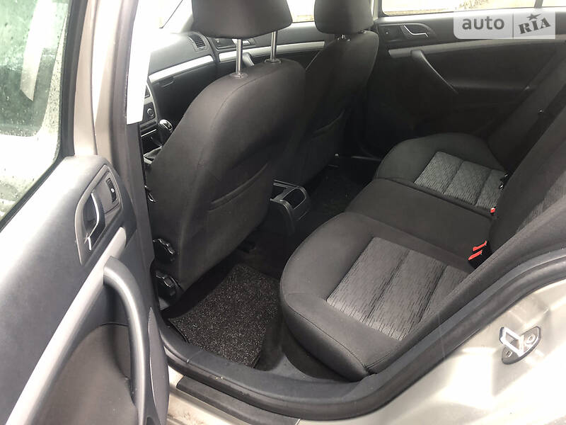 Універсал Skoda Octavia 2012 в Підгайцях