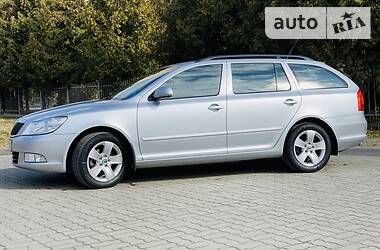 Універсал Skoda Octavia 2010 в 
