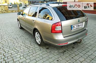 Універсал Skoda Octavia 2011 в 