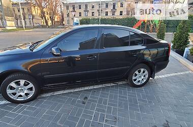 Хетчбек Skoda Octavia 2006 в 
