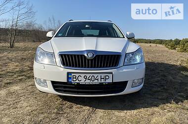 Універсал Skoda Octavia 2010 в 
