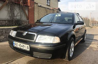 Хетчбек Skoda Octavia 2005 в 