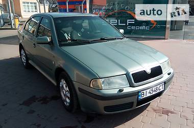 Хетчбек Skoda Octavia 2001 в 