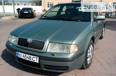 Хетчбек Skoda Octavia 2001 в 
