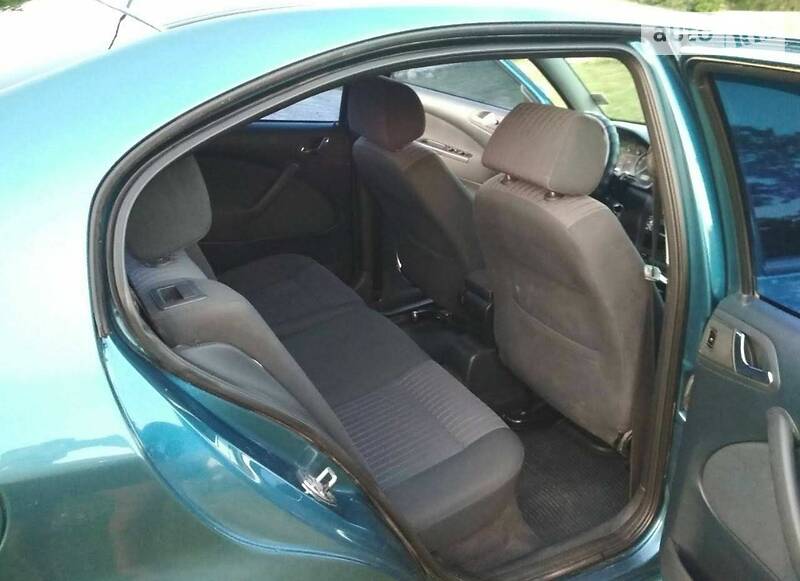 Хетчбек Skoda Octavia 2003 в Валках