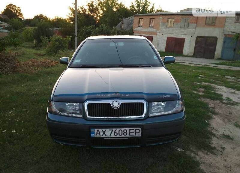 Хетчбек Skoda Octavia 2003 в Валках