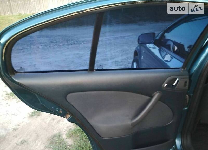 Хетчбек Skoda Octavia 2003 в Валках