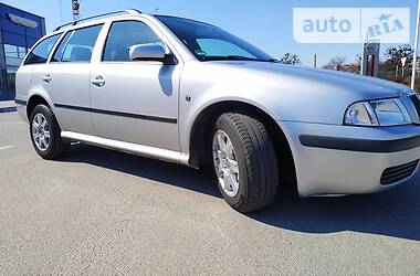Універсал Skoda Octavia 2010 в 