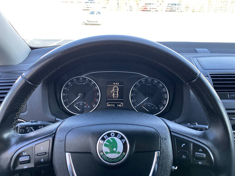 Универсал Skoda Octavia 2010 в Черновцах фото 4 Универсал Skoda Octavia 2010 в Черновцах