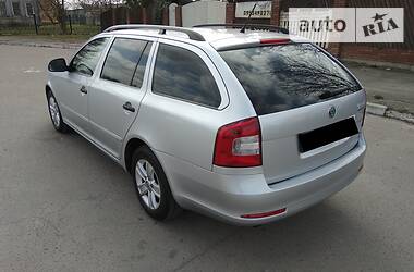 Універсал Skoda Octavia 2011 в 