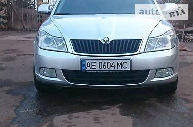Хетчбек Skoda Octavia 2011 в 