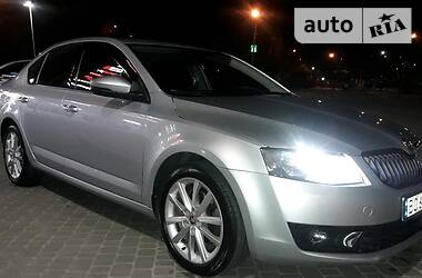 Хетчбек Skoda Octavia 2013 в 
