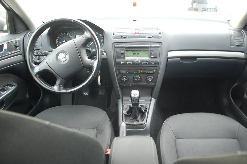 Ліфтбек Skoda Octavia 2007 в Запоріжжі