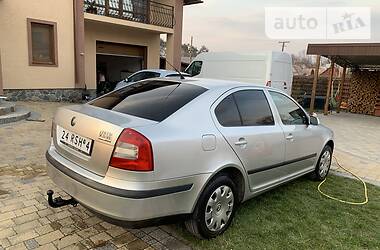 Седан Skoda Octavia 2006 в 