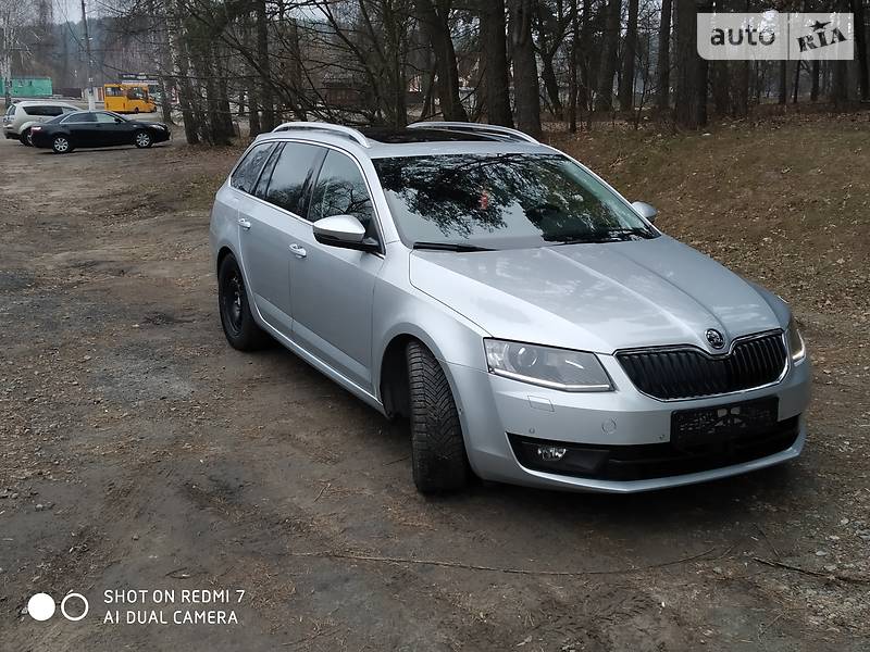 Універсал Skoda Octavia 2015 в Житомирі