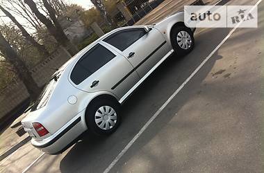 Седан Skoda Octavia 1999 в 