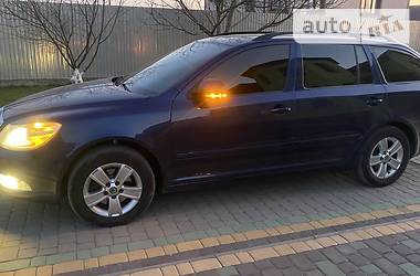 Універсал Skoda Octavia 2011 в 