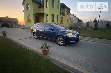 Універсал Skoda Octavia 2011 в 